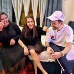 Debattama Saha Instagram - 💫🕊Guess the joke! . . . . . . . . . . . #verylatepost #instagram