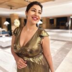 Debina Bonnerjee Instagram - All smiles while exploring around the drawing room for an amazing time✨✨ . 🏩: @stregisgoaresort #LiveExquisite #SoulfulSanctuary . 👗: @bigcee_fashionfirst . . #debinabonnerjee #holiday #goa The St. Regis Goa Resort