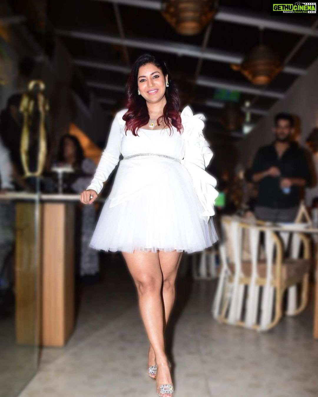 Debina Bonnerjee Instagram - Birthday Glam ✨🤍 . Outfit : @pixiethreadss Jewellery : @rubans.in @oakpinionpr . . #debinabonnerjee #birthdaygirl #outandabout All Saints Mumbai