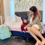 Debina Bonnerjee Instagram - Time flies ! . From @lianna_choudhary ‘s first ever trip …. To Alibaug. The time when she has this one expression ..💓 . Travel made easy with @babyjalebi bag and travel bed. PR @dinky_nirh