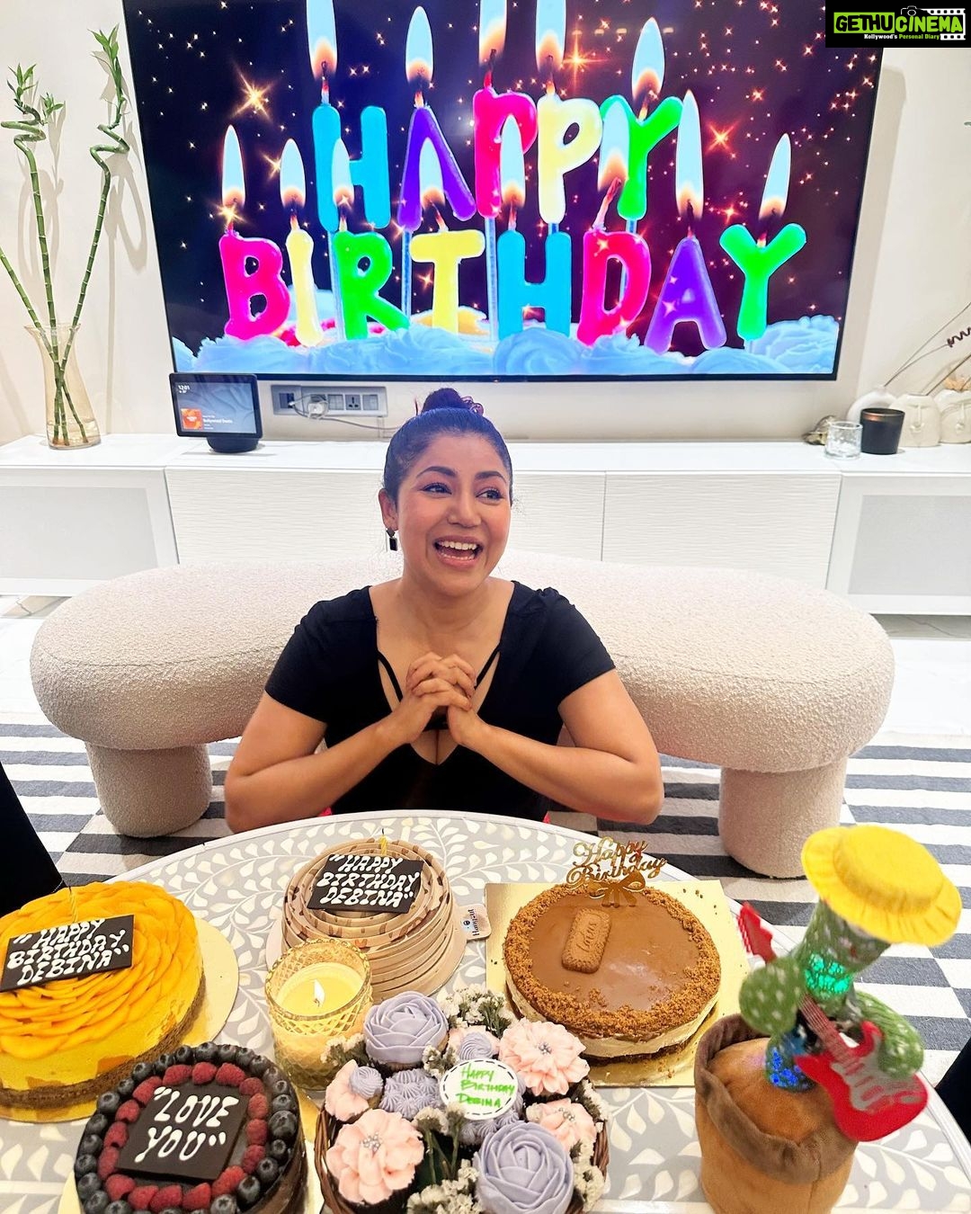 Debina Bonnerjee Instagram - Always grateful #HappyBirthdayToMe 🎈🧁 . . #celebrations #love #together #humblebeginnings ✨ . . . . #debinabonnerjee