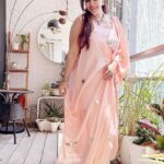 Debina Bonnerjee Instagram - गणपति बप्पा मोर्या 🙏🏻 . . @labelyogitakadam Styled by @simrankhera5 X @styledbyayushidixit #bappamorya