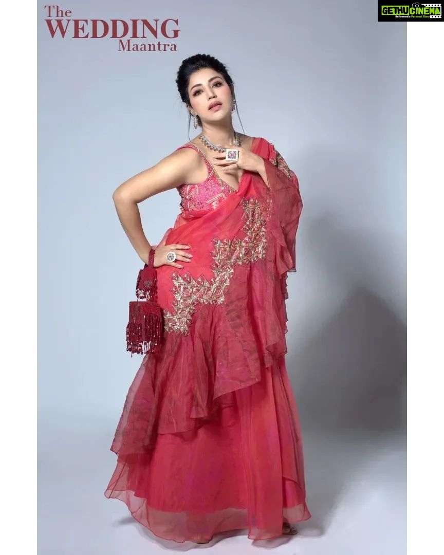 Debina Bonnerjee Instagram - Defeat the Evil in Life with the blessings of Maa Durga Hello, September welcome our #Navratri Special Edition & The Queen is Back ๐ Debina Bonnerjee. ๐ โฃ๏ธ๐น September 2022 Edition Featuring Beautiful Diva โค๏ธ @debinabon on coverage of @theweddingmaantratwm magazine Watch out for more pics and exciting insider info in our upcoming SEPTEMBER edition! Coverpage ๐ Diva ๐ ๐ - @debinabon๐๐งฟ Magazine- @theweddingmaantratwm โค๏ธ๐งฟ Founder- @gaarimasinha ๐ Makeup - @makeupbytaneeshabansal Hair - @shubhangi_official9 Photographer - @a.rrajaniphotographer Stylist - @mandartandel2508 & @arzookapoorstyles Designer - @laxmishriali @offbeatmediain Jewelry - @devanshi_renu_jewels Bag - @eena.official PR - @tlmconsultancy Artist Reputation Managed by - @soapboxprelations Coverpage Designed & Content By @iamakansha013 . . #debina #debinabonerjee #redsaree #magazine #photograpgher #picoftheday #editorial #magazinecover #actress #video #gaarimasinha #coupleshoot #designer #makeup #magazineshoot #theweddingmaantra #theweddingmaantramagazine #instagram #theweddingmaantratwm #theweddingmaantramagazi #fashion #shoot #TWM