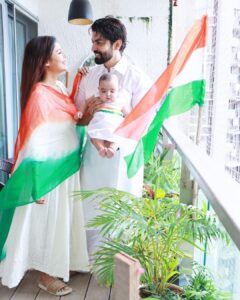 Debina Bonnerjee Instagram - #HarGharTiranga ✨🇮🇳
.
#debinabonnerjee #liannachoudhary #gurmeetchoudhary #happyindependenceday