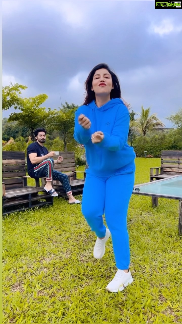 Debina Bonnerjee Instagram - Pyar kheenche teri oor. . #reels #instagood @guruchoudhary #gurmeetdebina