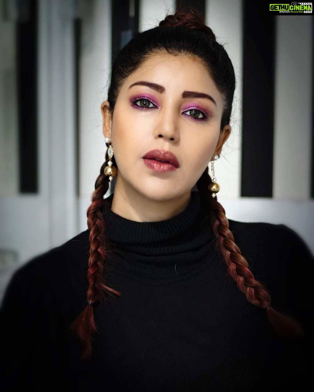 Debina Bonnerjee Instagram - I add my own colour in my world of black and whites . . . 📸 @mr.ko1i