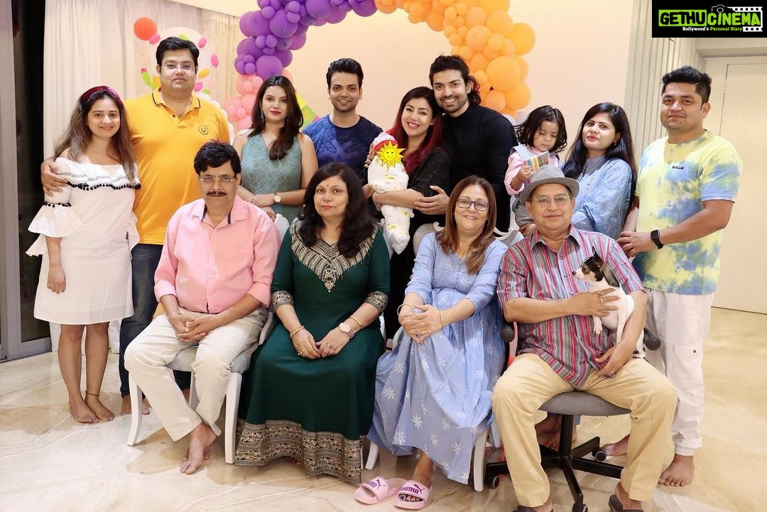 Debina Bonnerjee Instagram - Last eve was double celebration. My daddy’s bday and my nephews bday. First time thanks to @lianna_choudhary the whole family was together and got to celebrate family function together. . #famjam #happybirthdaydad #daivik #doublecelebration . @guruchoudhary
