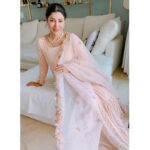 Debina Bonnerjee Instagram - Just getting ready after long made me smile 🙂😄 . . @monkandmei . #holi #ootd
