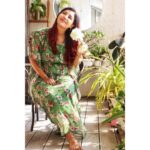Debina Bonnerjee Instagram - The woman that I was yesterday introduced me to the woman that I am today which made me really excited to meet the woman that I would be tomorrow. Happy woman’s day everyone . #womensday . Outfit @bohoraani X @simrankhera5 X @styledbyayushidixit