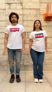 Debina Bonnerjee Instagram - Happyyyyy anniversary to us 🥰
.
We have danced through our thick and thins holding each other’s hands….. what better way of welcoming another beautiful year of our togetherness Than this cute trending dance reel
.
@guruchoudhary 
.
#happyanniversary #anniversary #dance #reels #trending #gurbina #matching #kachabadam