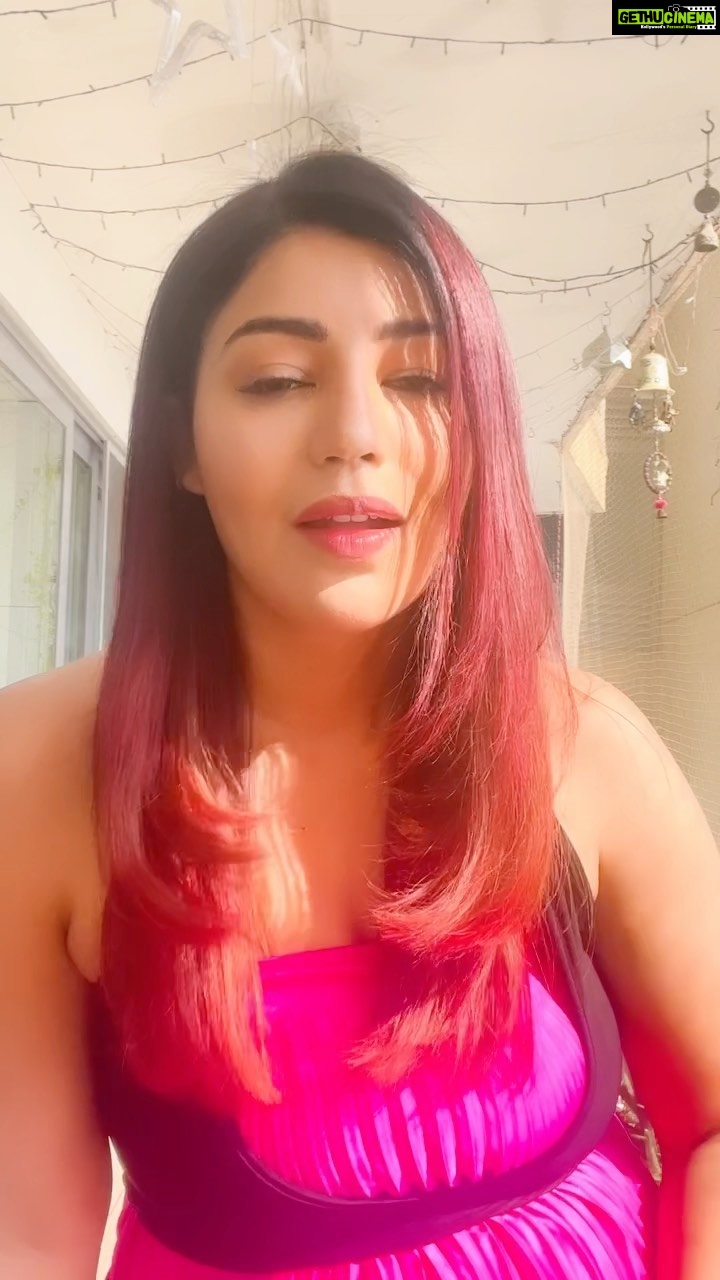 Debina Bonnerjee Instagram - Colour ‘en red! . Time for a makeover. . #reel #glowup