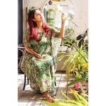 Debina Bonnerjee Instagram - The woman that I was yesterday introduced me to the woman that I am today which made me really excited to meet the woman that I would be tomorrow. Happy woman’s day everyone . #womensday . Outfit @bohoraani X @simrankhera5 X @styledbyayushidixit