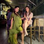 Debina Bonnerjee Instagram - A night full of blessings with all my loved ones. . Wearing stylish and comfy @bohoraani X @officialprachigupta (earrings) X @simrankhera5 X @styledbyayushidixit . Location @ammatabar