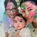 Debina Bonnerjee Instagram - Hamara wala happy holi . . . . . #happyholi #firstholi @guruchoudhary @lianna_choudhary @divishaadiva
