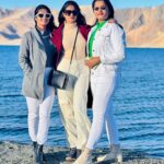 Deepthi Manne Instagram – Adventures over things, stories over stuff 
•
•
#pangonglake #pangong #lehladakh #ladakhdiaries #ladakhtrip #traveler #travelgram #trekking #sunsetmadness