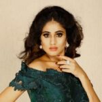 Deepthi Manne Instagram - Hundred ways to leave But I’m the only one that you need 🥀 • PC: @vasanthan_kumarasamy