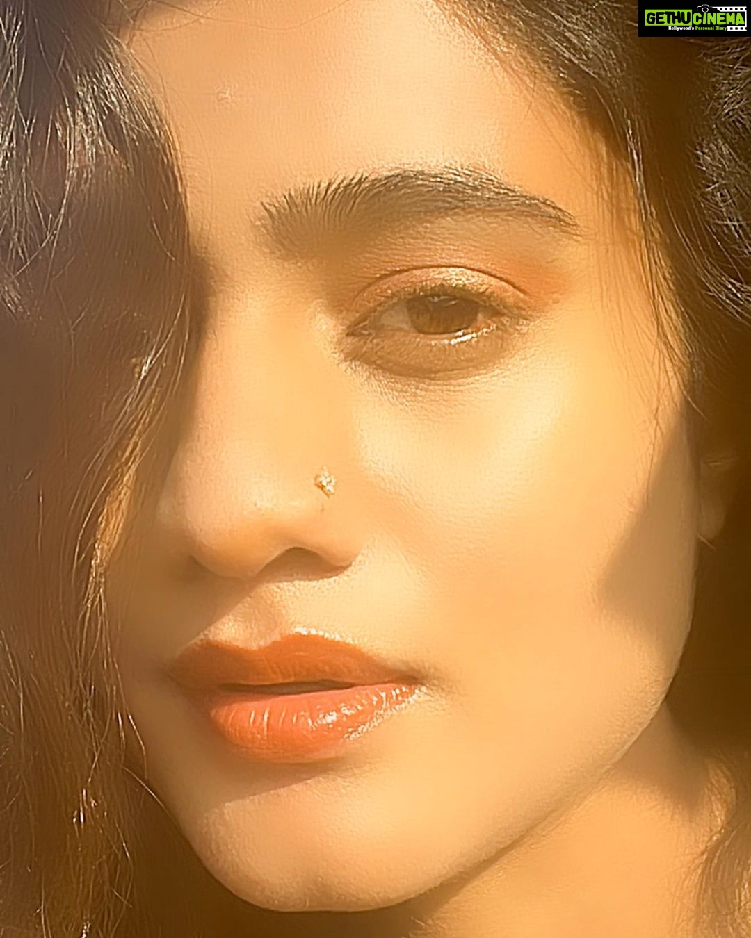 Deepthi Manne Instagram - There will be days when it’s all you, + still others when you need a little assistance….. whatever you do, make sure you shine ✨