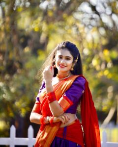 Deepthi Manne Instagram - Happy Bhogi #happysankranthi🌾🍚 

Designer: @mickeyfashions6 
Pc: @paulino_pictures