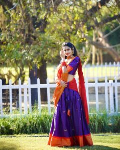 Deepthi Manne Instagram - Happy Bhogi #happysankranthi🌾🍚 

Designer: @mickeyfashions6 
Pc: @paulino_pictures