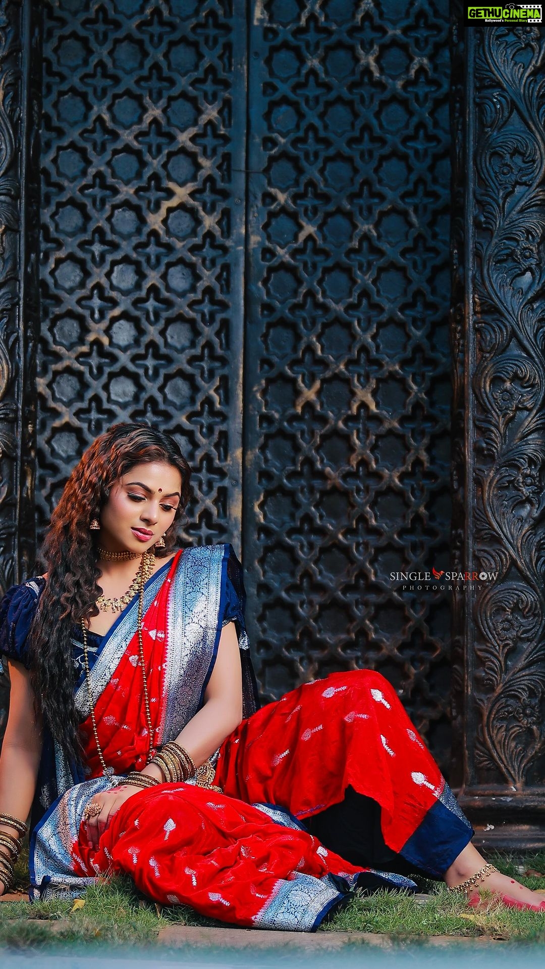 Delna Davis Instagram - Mua @kalaiartistry . Hairstylist @stunning_brides_by_sai . 📸 @single_sparrow_photography . Ornaments @chennai_jazz . Saree @kanmani_fashion_world