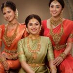 Delna Davis Instagram - தாயின் அன்பைப் போல் தூய்மையான தங்கம். @annaijewellers #jewellery #jewelry #fashion #earrings #necklace #handmade #gold #accessories #jewellerydesign #love #jewels #ring #style #jewelrydesigner #handmadejewelry #bracelet #jewelryaddict #rings #diamond #diamonds #indianjewellery #wedding #jewelrydesign #jewellerylover #onlineshopping #bridaljewellery #design #beautiful #bangles