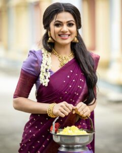 Delna Davis Instagram - Outfit @ivalinmabia 
.
Hairstylist @akila_hairstylist 
.
📸 @dhanush__photography 

#dhavani