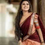Delna Davis Instagram - She’s Flowers 🌸 and fire 🔥 -🦋 Outfit @ivalinmabia . 📸 @camerasenthil . Mua @jeevithamakeupartistry . Shoot organised by @rrajeshananda
