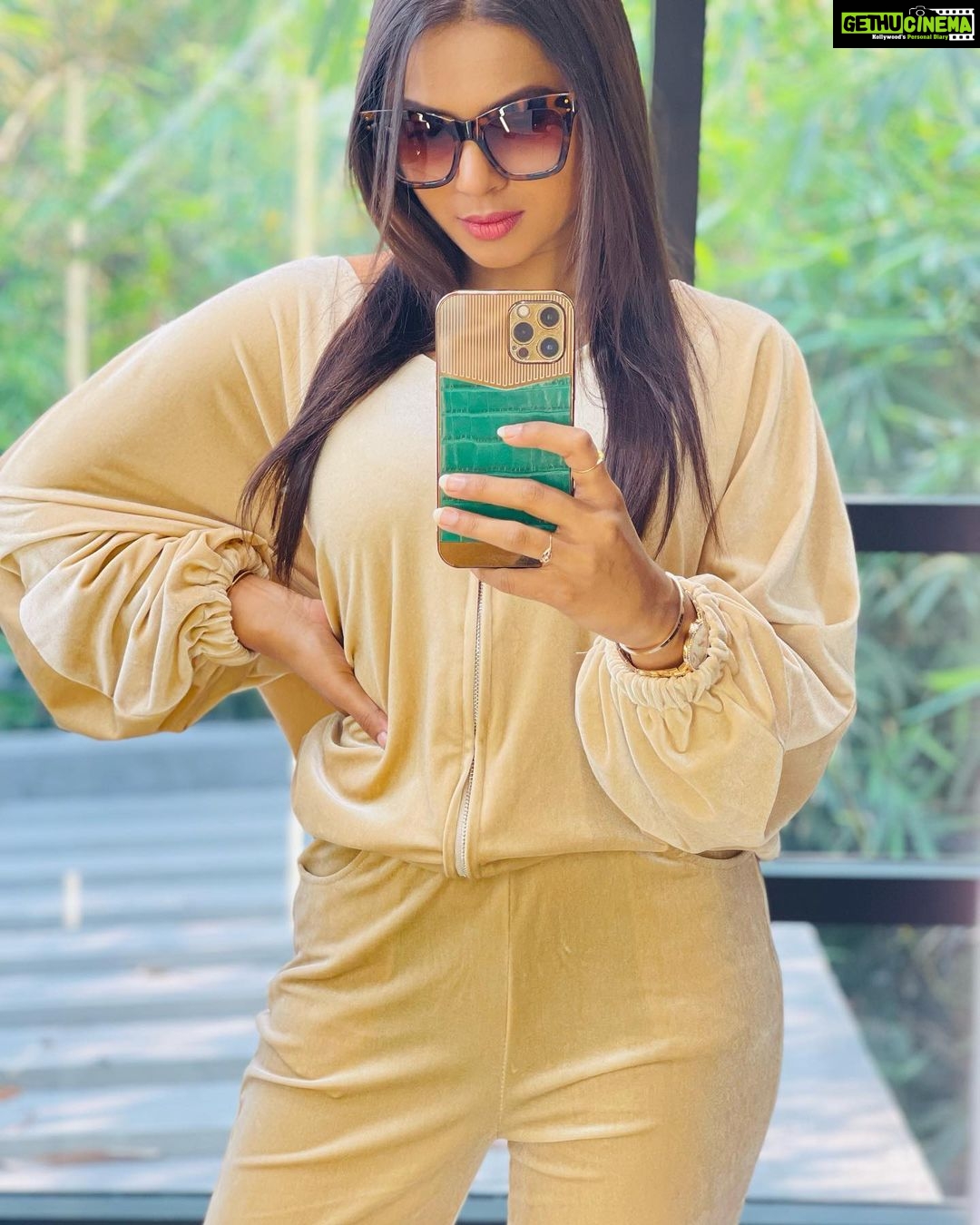 Delna Davis Instagram - Mirror Mirror On the wall Tell No More Lies Of Who We Are Zazzle Salons Nungambakkam