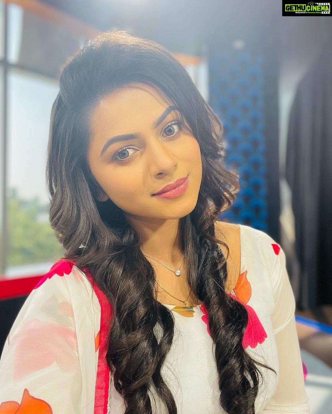 Delna Davis - 28.7K Likes - Most Liked Instagram Photos