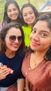 Dhanya Mary Varghese Instagram - At last Our First Reel ❤️✨
The WORD Friendship is Defined with #drag 😍💪🏻
@dhanya_maryvarghese 
@rahimanreneesha 
@ankhitha_vinod_official_ 
@gowri_krishnon 
.
 #friendship #trending #friendshipgoals #outfit #followme #ankhithavinod #alleppey #love #keralagram #actorslife #friends #instagood #instareels #reels #followankhithavinod #keralasaree
 @officialjoshapp @mojindia @smart_pix_media_ @ankhitha_vinod_official_fans_ @ankhitha_chechi_ishtam @ankhitha_vinod_lover @mollywoodnow @snehakoodu @evershiningmodels_ @models_of_kerala @chennai_v_i_b_e_s @welcome_taleeents @worldwidemodelsofinsta @keralaportfolio @castingcallkerala @casting_calls_movies @keralavibes @malayalimodels @kerala_actress @kerala_views @k4_keralamodels_ @kerala._.models aim2aim.models @movietalkss @mallu_to @kerala_actress @kerala_actress_gallery @keralatalentspageofficial @palomabackwater