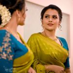 Dhanya Mary Varghese Instagram - The face is the mirror of the mind, and eyes without speaking confess the secrets of the heart. Good morning.. 🥻 :@thanzscouture 📸 :@saneshphotography MUA :@divyas_makeover_ #dhanyamaryvarghese #modelling #dancer #actress #movie #television #series #biggboss #biggbossmalayalamseason4 #biggbosstop5 #fashion #fashionista #instagood #saree #green #blue #design