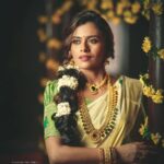 Dhanya Mary Varghese Instagram - Revisiting my shoot with P. T. Antony and Sons Alapatt Fashion Jewellery. This was one of my favourite shoots I have done in recent years and it became even more special as it was for such a leading Jewellery brand in Kerala! Do visit their showroom any day of the week to explore some of the finest collections of gold and diamond jewellery in Trivandrum! Agency: @klientasbranding Photography: @thushara.kambil MUA: @... DOP Assistant: @sunaid_habeeb #dhanyamaryvarghese #actress #model #dancer #alapattfashionjewellerytvm #fashionmodel #fashion #jewellery #jewels #goldjewellery #goldearrings #goldnecklace #goldrings #gold #photooftheday #photography #biggboss #biggbossmalayalam