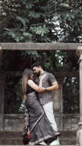 Dhanya Mary Varghese Instagram - Style is more about being yourself.🖤🤍

DOP : @_raylightsphotography_ 
Costumes: @byhand.in 
MUA : @divyas_makeover_ 

#johnjacob #dhanyamaryvarghese #actor #actress #lifewithjod #modeling #modelshoot #photoshoot #reeloftheday #dance #dancers #biggboss #trendingsongs #trendingreels #trending #fashion #fashionstyle #video #style #stylish #ajrakh #ajrakhsaree