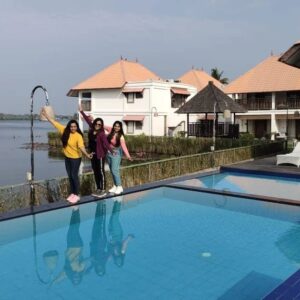 Dhanya Mary Varghese Instagram - Sometimes we need a break... 😜

@paloma_backwater

#dhanyamaryvarghese #life #friends #friendship #resort #backwaters #backwatersofkerala #resorts #palomabackwaterresort #actorslife #biggboss