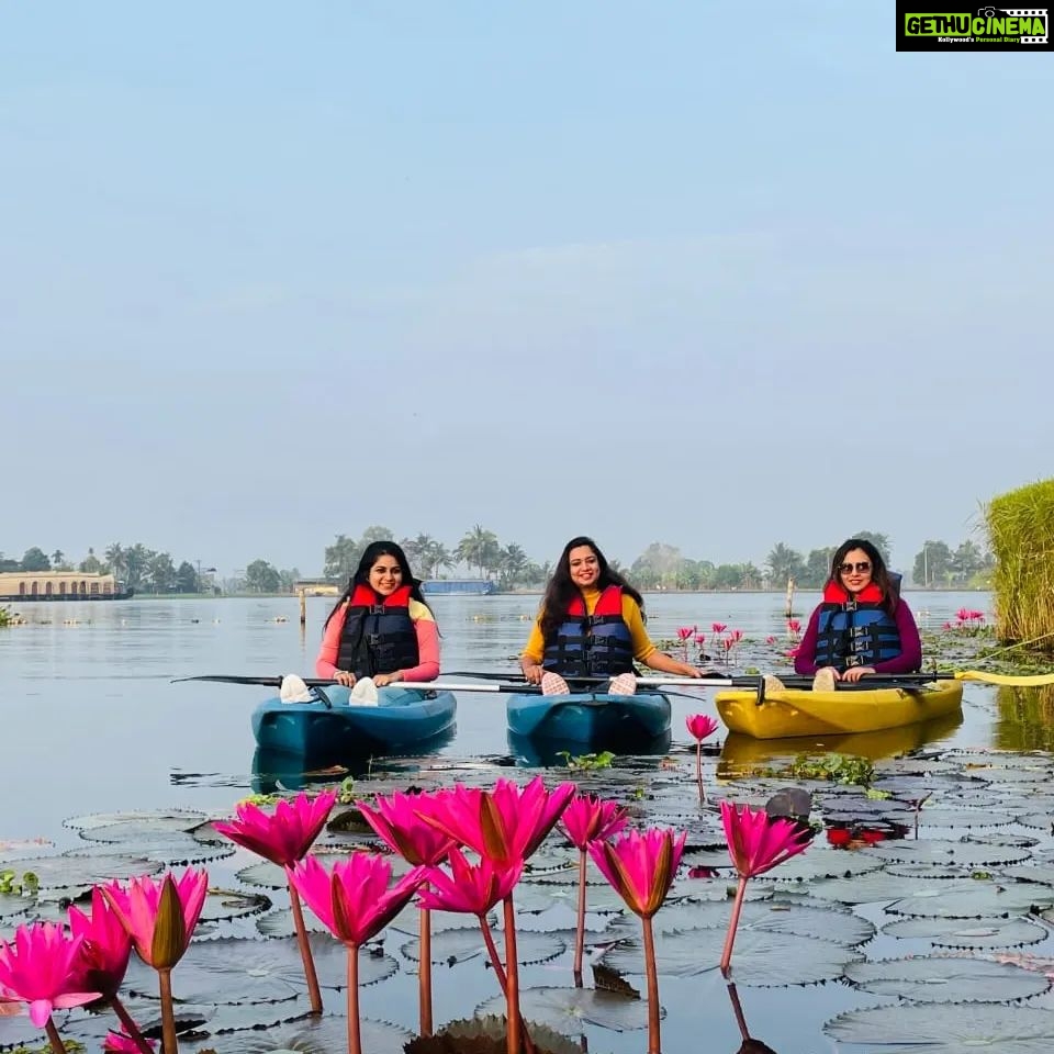 Dhanya Mary Varghese - 7.8K Likes - Sometimes we need a break... 😜
@paloma_backwater
#dhanyamaryvarghese #life #friends #friendship #resort #backwaters #backwatersofkerala #resorts #palomabackwaterresort #actorslife #biggboss