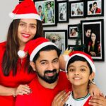 Dhanya Mary Varghese Instagram – Our Christmas Day snaps. It’s really a lovely day. We had that much fun and joy together.❤️❤️

#johnjacob #dhanyamaryvarghese #family #christmas