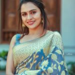 Dhanya Mary Varghese Instagram - Few more clicks😊 👗 @the.cottonmill MUA @divyas_makeover_ 📸@gladmantisphotography ##dhanyamaryvarghese #saree #sareefashion ##sareedraping #sareelove #elegance #banarasisaree #banarasi #makeupartist #actor #mallu #seetha#seethakalyanam #biggboss #biggboss4 #biggbosstop5 #biggbossmalayalam #model ##photooftheday #photography #wedding #weddingphotography