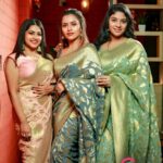 Dhanya Mary Varghese Instagram - The simplest way to look both modest and hot is wearing a saree. Thank you Krishna @the.cottonmill for this beautiful saree❤ Make up: @divyas_makeover_ 📸 :@gladmantisphotography 🎥 :@_raylightsphotography _ 👗 : @the.cottonmill #dhanyamaryvarghese #seetha #seethakalyanam #padathapainkili #actress #serials #movieactress #biggbossmalayalamseason4 #biggbosstop5 #photooftheday #photographers_of_india #weddingphotography #wedding #makeup #hairstyle