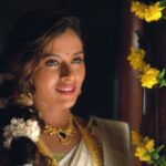 Dhanya Mary Varghese Instagram - Onam is here!! And we are ecstatic to share this sneak peek into our next collections worn to perfection by the much talented @dhanya_maryvarghese .. here's wishing you all a very happy and prosperous start to the Onam 2022 week! Stay tuned for some amazing content coming your way. . . . . #alapattfashionjewellerytrivandrum #alapattfashion #dhanyamaryvarghese #instagramreels #reelsinstagram #reelkarofeelkaro #reelitfeelit #trending #viralreels #audio #remixreels #reelsremix #goingwithtrend #goingwiththetrend #malayalee #onam2022 #onamreels #glowup