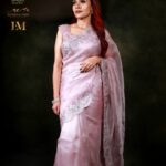 Dhanya Mary Varghese Instagram - Glam up your look with a saree 💜 Costume:@teresadesigners MUA : @mohanavijin :@mohanavijinmakeoverstudio DOP :@arvind_venugopal_ #dhanyamaryvarghese #actress #Asianet #biggbossmalayalamseason4 #biggbosstop5 #livepeacefully #alwaysbehappy#selfesteem#instafashion #lifestyle #actress#malluactor #malayalamcinema #photographs#photographylovers