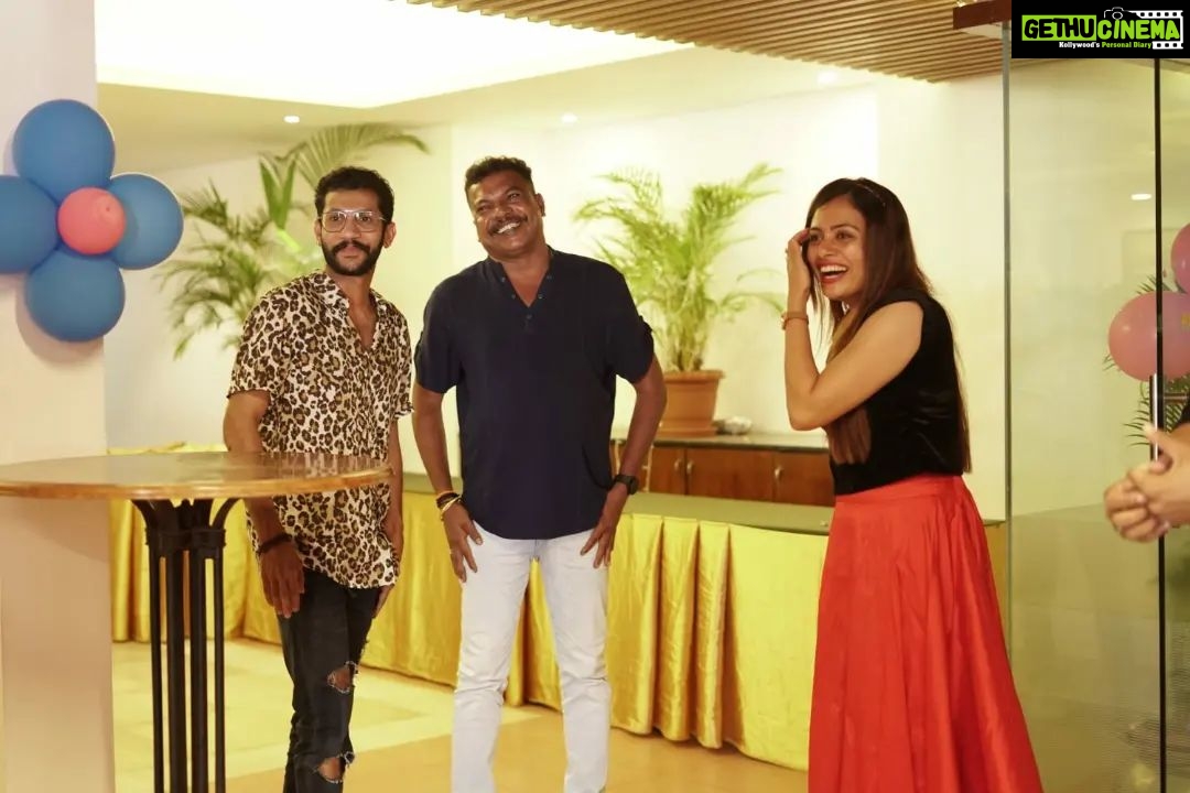 Dhanya Mary Varghese - 7.7K Likes - Birthday Pics.
#dhanyamaryvarghese #happybirthday #birthdaysurprise #johnjacob #lifewithjod #blesslee #biggbossmalayalamseason4