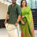 Dhanya Mary Varghese Instagram - Psychology says people who wear green never have a dull moment. 😊 📸 @shalupeyad #johnjacob #dhanyamaryvarghese #actors #actorscouple #lifewithjod #greendress #traditional #traditionallook #dancers #dancelovers #asianet