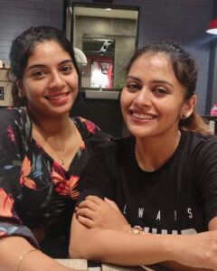Dhanya Mary Varghese Instagram - Dear Ammu, you are our seethakalyanam team's hope and expectation. Play well dear. All the best 👍. So happy to see your excellent entry. Keep going. My support and prayers will be with you..

#dhanyamaryvarghese #reneesharahman #seetha #swathy #seethakalyanam #Asianet #asianet #actorslife #actress #biggbossmalayalamseason4 #biggbossmalayalamseason5 #biggboss #endamoleshineindia