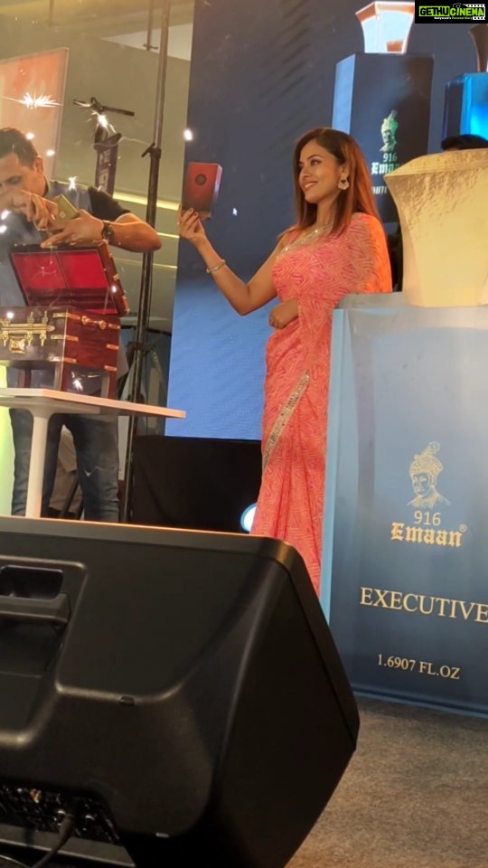 Dhanya Mary Varghese Instagram - Glimpse of the event at Trivandrum Lulu Mall❤ 👗:@thanzscouture #dhanyamaryvarghese #actress #model #dancer #biggbossmalayalam4 #event #lulumall #lulumalltrivandrum #perfume #emaan