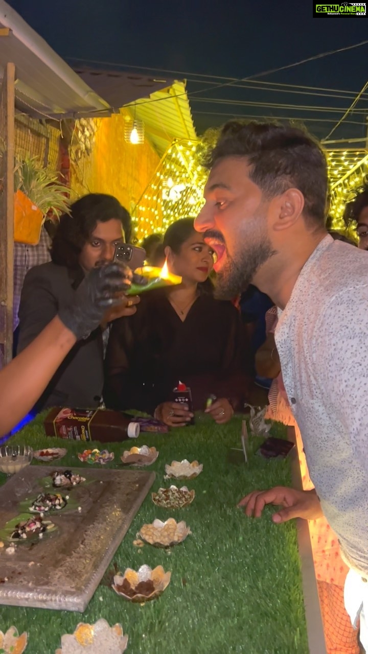 Dhanya Mary Varghese - 12.8K Likes - 🔥Fire Beeda🔥was a nice experience 😍👌
In between @magician_aswin_vijay Birthday celebration at @cafe_kadum_kappi_
Note: That Fire Beeda was absolutely tobacco free.
#johnjacob #dhanyamaryvarghese #actors#actorscouple #lifewithjod #malayalammovies #malayalamserials #asianet #beeda #firebeeda #reeloftheday #newexperience