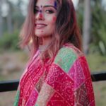 Dhanya Mary Varghese Instagram - Colours make us happy🌈 👗 @nova_fashion_boutique_by_brind MUA : @greenlife_divyarun 📸 : @_lalu_photography_ #dhanyamaryvarghese #asianet #holi2023 #womensday2023 #women #woman #happiness #festival #festivals #color