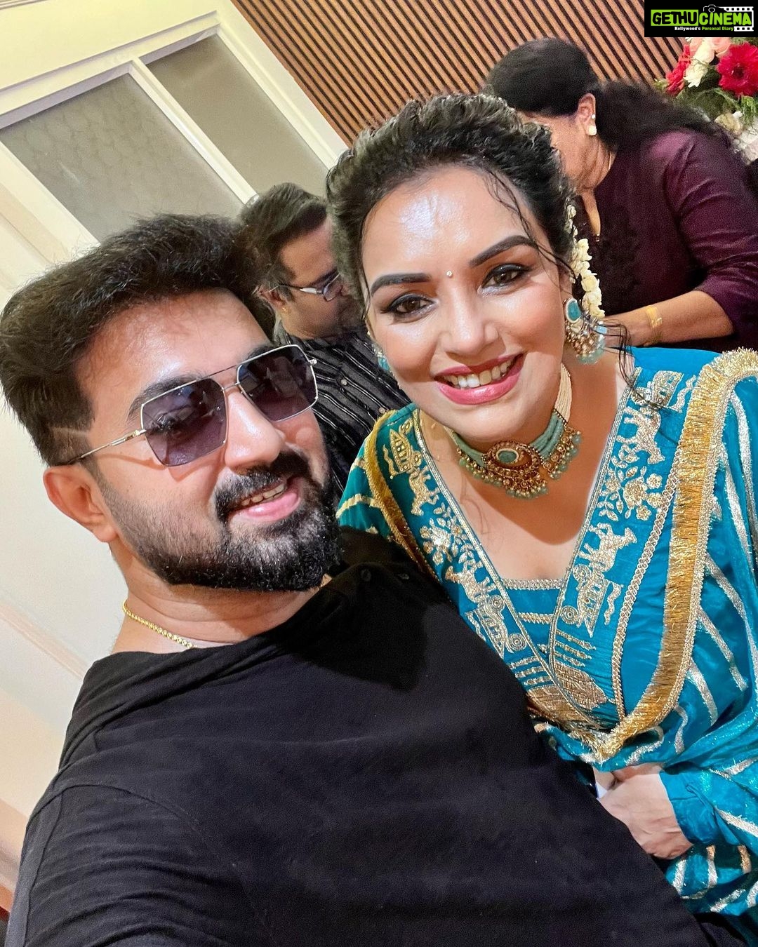 Dhanya Mary Varghese - 8.9K Likes - That was a great moment. @jasofashions Inauguration. Was so happy to be part of the new venture, an initiative by our dear @jaz_oo chechi and Shibuchayan. Met that team after a long time.
#newbotique #cochin #likeafamily #johnjacob #dhanyamaryvarghese #actors #inauguration #jasofashions