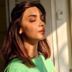 Diana Penty Instagram - Where there is light, there is hope ☀️