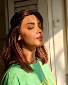 Diana Penty Instagram - Where there is light, there is hope ☀️