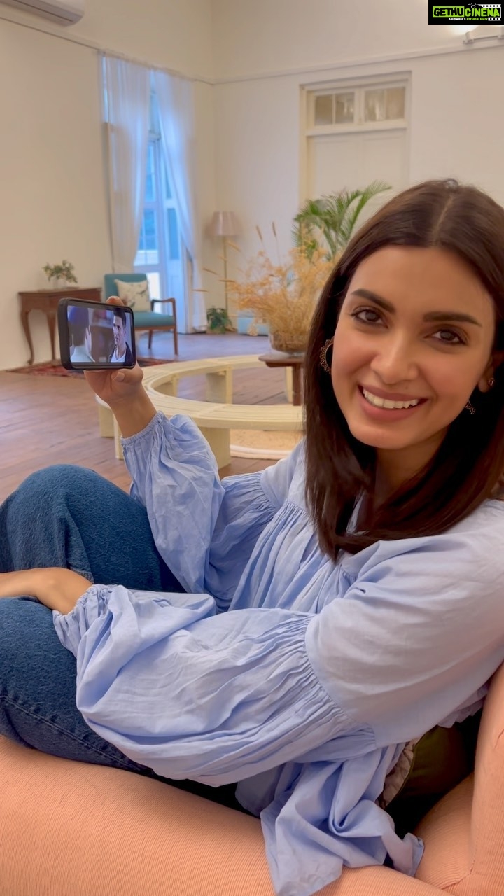 Diana Penty Instagram - Selfie leni ho ya #Selfiee dekhni ho, dono kaam ghar pe! #Selfiee is Now Streaming #SelfieeOnHotstar @akshaykumar @therealemraan @nushrrattbharuccha @karanjohar @apoorva1972 @therealprithvi @supriyamenonprithviraj @iamlistinstephen @raj_a_mehta @rishiwrites @dharmamovies @starstudios #CapeOfGoodFilms @prithvirajproductions @vbfilmwala @magicframes2011 @anshul300 @playdmfofficial